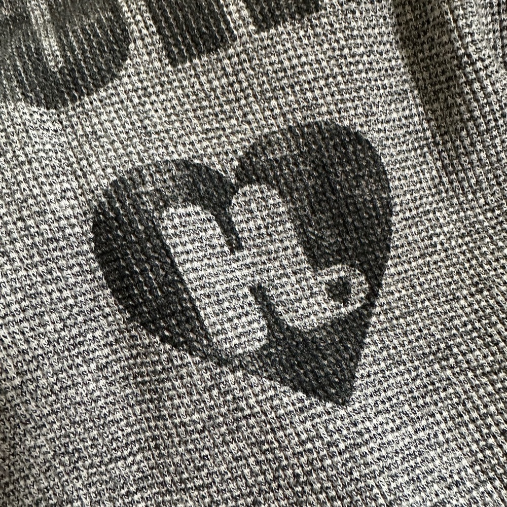 Harajuku Lovers Gray Waffle Hoodie Sz M - Picture 9 of 10
